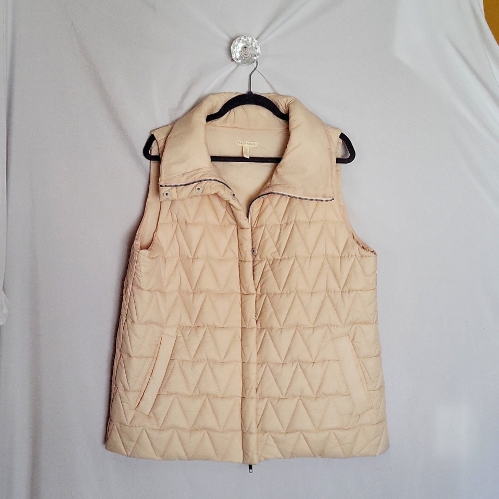 EILEEN  FISHER puffer vest,size L, Creamy Salmon color
